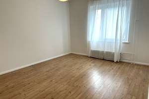 3,5 - Zimmerwohnung mit Wintergarten und Aufzug  in Kreuzberg – Die vollständige Adresse der Immobilie erhältst du vom Anbieter., 10999 Kreuzberg, Berlin – Vorschaubild 7