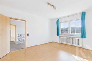 Großzügiges Wohnen in Merzig – Einfamilienhaus mit Garten, Balkon & Wintergarten – Die vollständige Adresse der Immobilie erhältst du vom Anbieter., 66663 Merzig – Vorschaubild 16
