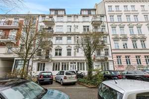 Zwei Zimmer, drei Möglichkeiten – Altbau mit eigenem Untergeschoss. – Die vollständige Adresse der Immobilie erhältst du vom Anbieter., 20357 Eimsbüttel (Ortsteil), Hamburg – Vorschaubild 2