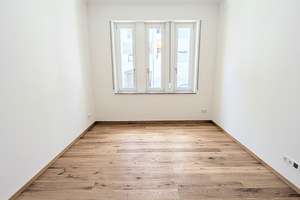 *Schöne 3-Zimmer-Wohnung ruhiger und guter Lage von Bad Cannstatt. Erstbezug nach Modernisierung* – Kissinger Straße 68, 70372 Seelberg, Stuttgart – Vorschaubild 3