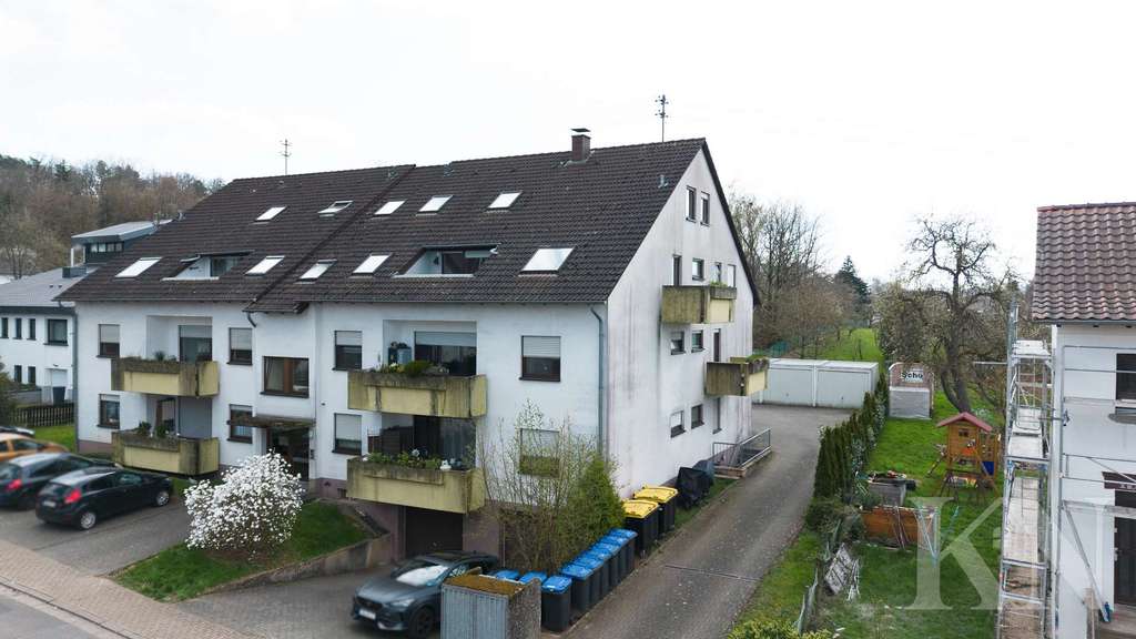 Immobilie in Riegelsberg - Großzügige 4-Zimmer-Maisonette mit Loggia, Balkon und Stellplatz in Riegelsberg - Bild 0