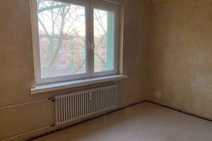 Renovierungsbedürftige Zweizimmerwohnung im 2. OG, in Charlottenburg Nord, frei ab sofort – Heilmannring 45, 13627 Charlottenburg-Nord, Berlin – Vorschaubild 4