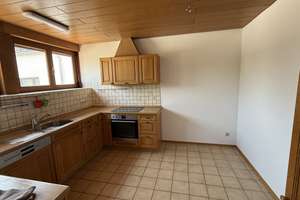 Schöne 3,5-Zi.-Wohnung mit EBK, Loggia, Garage und Stellplatz in NU-Burlafingen – Die vollständige Adresse der Immobilie erhältst du vom Anbieter., 89233 Neu-Ulm – Vorschaubild 3