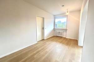 🏡 Frisch sanierte 3,5 Zi.- EG-Wohnung mit Balkon☀️& Garten🌿 – Am Erlenkamp 9, 44801 Querenburg, Bochum – Vorschaubild 4
