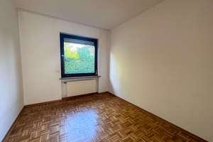 Attraktiver Bungalow mit Ausbaureserve mit Doppelgarage in bester Lage von Krefeld-Verberg – Die vollständige Adresse der Immobilie erhältst du vom Anbieter., 47802 Verberg, Krefeld – Vorschaubild 11