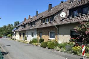 Preiswertes, gepflegtes 4-Zimmer-Reihenhaus in Kamen (provisionsfrei von privat) – Die vollständige Adresse der Immobilie erhältst du vom Anbieter., 59174 Kamen – Vorschaubild 2