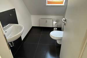 Renovierte Dachgeschosswohnung in Dortmund-Hörde – Die vollständige Adresse der Immobilie erhältst du vom Anbieter., 44263 Hörde (Ortsteil), Dortmund – Vorschaubild 4
