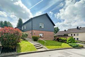 Freistehendes Haus mit traumhaftem Garten
in Eppendorf – Die vollständige Adresse der Immobilie erhältst du vom Anbieter., 44869 Eppendorf, Bochum – Vorschaubild 2