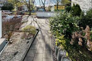 Heller 2,5-Raum-DG-Traum: Südwest-Hoflage, Parkett, neue Heizung & 67 m² Spitzboden-Ausbaureserve! – 45276 Steele, Essen – Vorschaubild 22