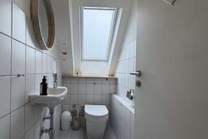 Wohnen über den Dächern von Ettlingen – 4-Zimmer-Dachgeschosswohnung mit traumhafter Terrasse. – Die vollständige Adresse der Immobilie erhältst du vom Anbieter., 76275 Ettlingen – Vorschaubild 12