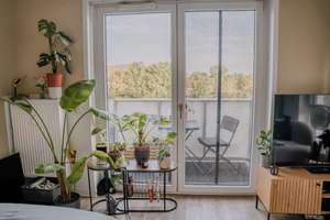Moderne 1-Zimmer Neubauwohnung (27 m²) mit Balkon & traumhaftem Fernblick – Nachmieter gesucht – Kahlaische Straße 32, 7745 Jena-Süd, Jena – Vorschaubild 9