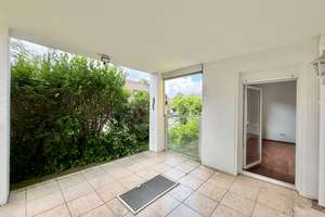 Schicke EG-Wohnung mit Terrasse