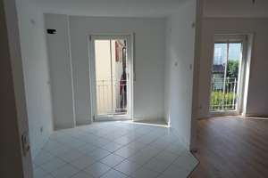 Lichtdurchflutete Zweizimmerwohnung – 79112 Tiengen, Freiburg im Breisgau – Vorschaubild 3