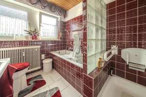 Interessantes Mehrgenerationenhaus oder Kapitalanlage! Entscheiden Sie! – Die vollständige Adresse der Immobilie erhältst du vom Anbieter., 33758 Schloß Holte-Stukenbrock – Vorschaubild 9
