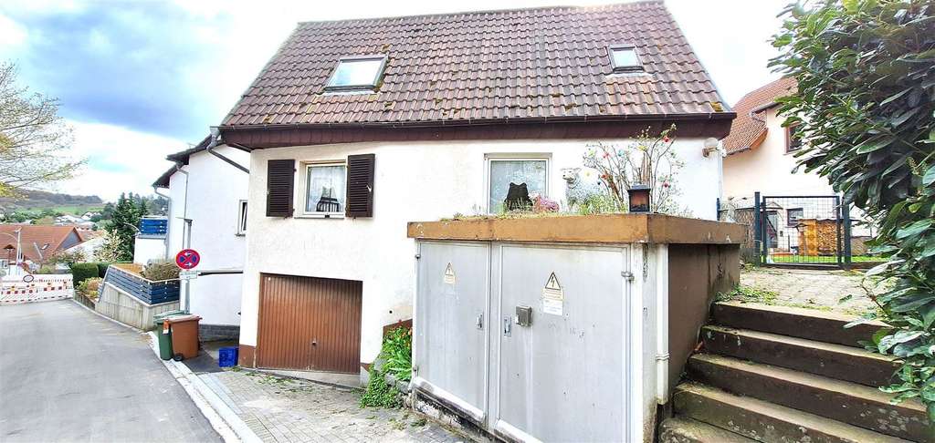 Immobilie in Weinheim - 5 Parteienhaus in Weinheim-Oberflockenbach – solide Kapitalanlage mit guter Rendite - Bild 2