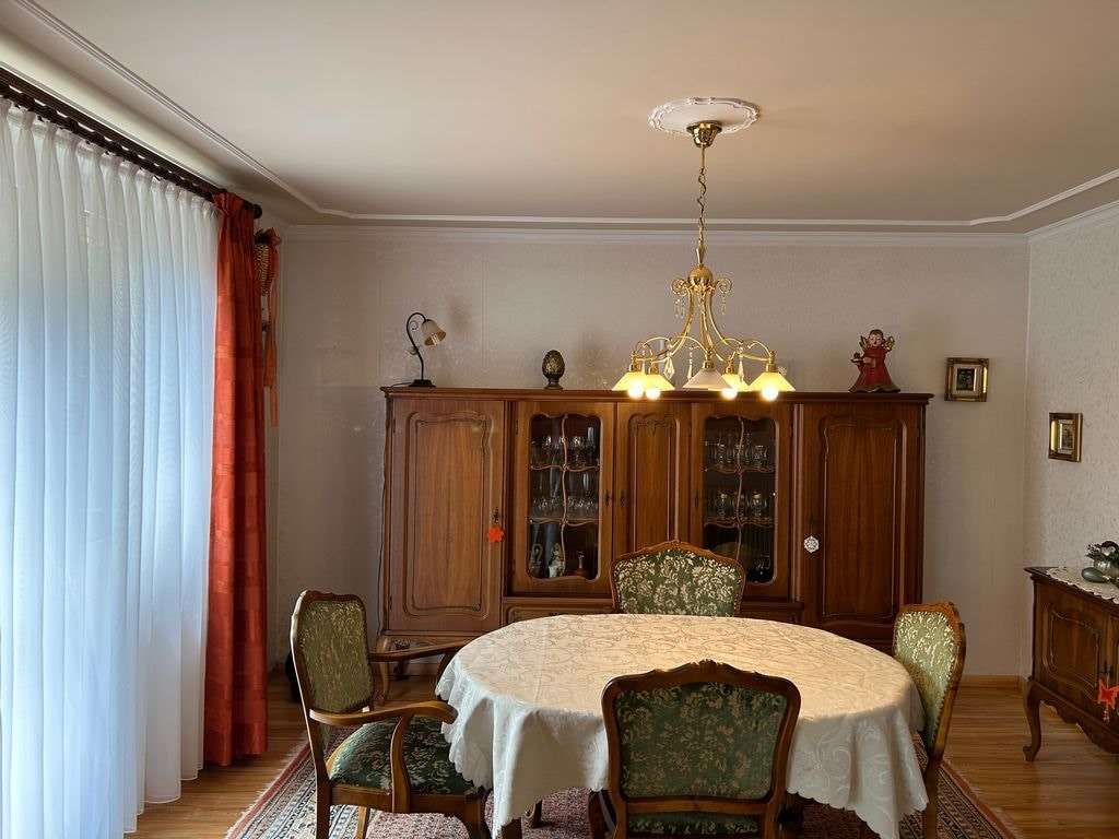 Immobilie in Fahrenbach - Ideal für die kleine Familie 
Einfamilienhaus mit großzügigem Garten - Bild 0