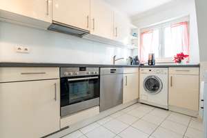 Hochwertige 4 Zimmer Maisonettewohnung mit Tiefgaragenstellplatz ruhiger straßenabgewandter Wohnlage – Die vollständige Adresse der Immobilie erhältst du vom Anbieter., 22397 Wohldorf-Ohlstedt, Hamburg – Vorschaubild 10