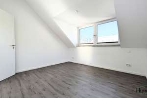 Moderne & edle Dachgeschosswohnung mit großem SÜD-Balkon (19m²) - 5 Gehminuten vom Feldmochinger See – Karlsfelder Str. 38 C, 80995 Feldmoching, München – Vorschaubild 19