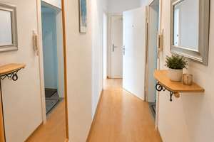Helle 2-Zimmer-Wohnung mit Einbauküche in Duisburg-Neudorf – Grabenstraße  171, 47057 Neudorf-Süd, Duisburg – Vorschaubild 3