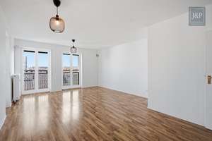 Lichtdurchflutetes Penthouse mit Süd-Balkon & Tiefgarage in Darmstadt! – Die vollständige Adresse der Immobilie erhältst du vom Anbieter., 64293 Mitte, Darmstadt – Vorschaubild 4