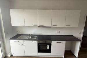 NEU *Paul & Partner* ! RENOVIERT MIT NEUER EINBAUKÜCHE & BALKON ! – Die vollständige Adresse der Immobilie erhältst du vom Anbieter., 65195 Westend / Bleichstraße, Wiesbaden – Vorschaubild 4