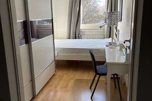 Möbliertes Zimmer am Westkreuz – Die vollständige Adresse der Immobilie erhältst du vom Anbieter., 81243 Aubing-Süd, München – Vorschaubild 1