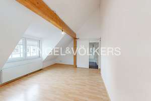 Charmantes Haus in zentraler Lage von Wiesbaden-Naurod mit zwei Wohneinheiten – Die vollständige Adresse der Immobilie erhältst du vom Anbieter., 65207 Naurod, Wiesbaden – Vorschaubild 2