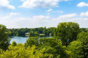 Helle Dachgeschosswohnung mit Seeblick – Berliner Allee 175, 13088 Weißensee, Berlin – Vorschaubild 3