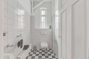 🏡✨ Einzigartige Altbauperle mit Charme – stilvoll wohnen auf ca. 160 m² – Die vollständige Adresse der Immobilie erhältst du vom Anbieter., 70178 Rosenberg, Stuttgart – Vorschaubild 29