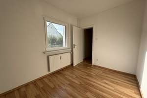 3‑Zimmer‑Erdgeschosswohnung * Eigentumsgrundstück * EBK * teilmodernisiert – Die vollständige Adresse der Immobilie erhältst du vom Anbieter., 38442 Fallersleben, Wolfsburg – Vorschaubild 16