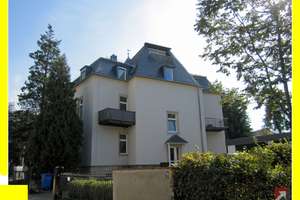 Schicke DG-Wohnung für Singles in Uni-Nähe!!!