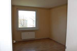 Attraktive 3-Zimmer-Wohnung in bevorzugter Lage im Seeviertel Salzgitter – Riesentrapp 24, 38226 Lebenstedt, Salzgitter – Vorschaubild 1