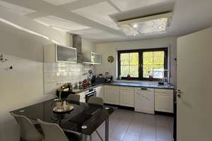 Elegante Doppelhaushälfte mit stilvollem Design – Die vollständige Adresse der Immobilie erhältst du vom Anbieter., 41238 Mülfort, Mönchengladbach – Vorschaubild 4