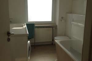 Sonnige 3-Zimmer-Wohnung mit Süd-Balkon und Einbauküche – Madamenweg 44, 38118 Westliches Ringgebiet, Braunschweig – Vorschaubild 8