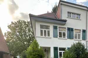 Zweistöckiges Einfamilienhaus mit sechs Zimmern – Frankfurt am Main – Vorschaubild 1