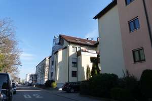 Geräumige und sonnige DG-Wohnung, TL-Bad, 3 Balkone, TG – Blumenstraße 16, 70736 Fellbach – Vorschaubild 22