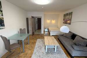 1A-Lage zwischen Hauptmarkt und Burg Nürnberg! Leerstehende 1-Zi.-Wohnung mit Balkon – Die vollständige Adresse der Immobilie erhältst du vom Anbieter., 90403 Altstadt, Sankt Sebald, Nürnberg – Vorschaubild 2