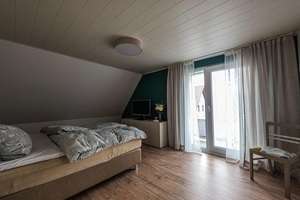 Wohnen mit Herz: Modernisiertes Zuhause mit Einliegerwohnung in Warburg-Nörde – Die vollständige Adresse der Immobilie erhältst du vom Anbieter., 34414 Warburg – Vorschaubild 19