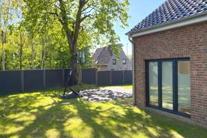 Modernes 1 - 2 Fam.-Haus in zentraler Lage von Burglesum! – Die vollständige Adresse der Immobilie erhältst du vom Anbieter., 28719 Burgdamm, Bremen – Vorschaubild 2