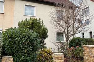 Modernisierte Doppelhaushälfte in guter, ruhiger Wohnlage von Stuttgart-Luginsland! – Die vollständige Adresse der Immobilie erhältst du vom Anbieter., 70327 Luginsland, Stuttgart – Vorschaubild 4