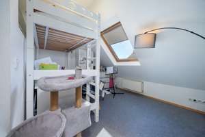 Exklusive Maisonette Wohnung mit Dachterrasse – Die vollständige Adresse der Immobilie erhältst du vom Anbieter., 42653 Gräfrath, Solingen – Vorschaubild 4