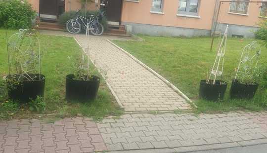 Bild von BIETERVERFAHREN 2 Zweifamilienhäuser teilsaniert  Westhausen 4 Wohnungen a 2 Zimmer+ Küche + Bad