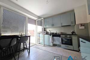 Großzügige 4-Zimmer-Wohnung mit ca. 119,5 m² im 1. OG und zwei Balkonen in begehrter Wohnlage – Die vollständige Adresse der Immobilie erhältst du vom Anbieter., 75175 Buckenberg, Pforzheim – Vorschaubild 13