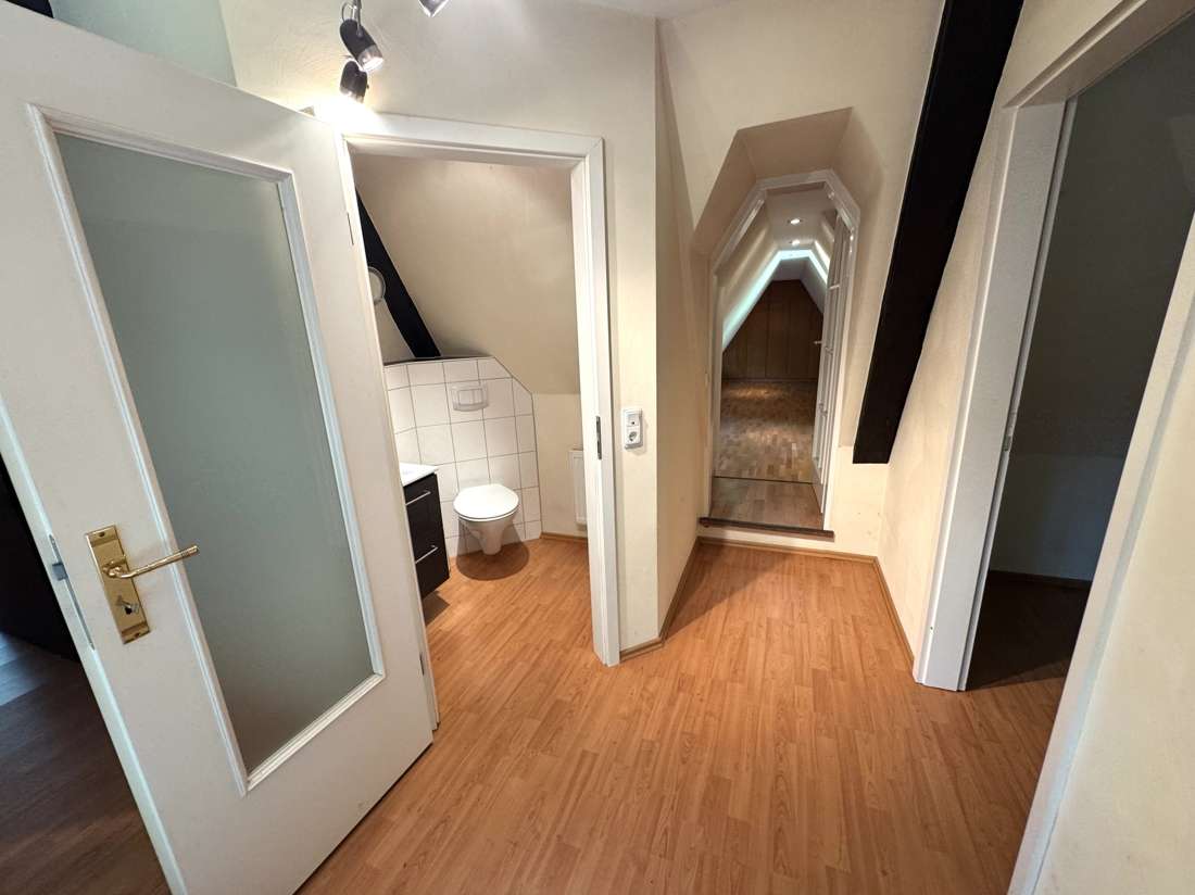 Immobilie in Deinstedt - Wohnen, Gäste empfangen & genießen – vielseitiges Landanwesen in ruhiger Alleinlage *** 360 Grad Run - Bild 2