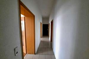2-Raumwohnung inkl. Einbauküche sucht Nachmieter ! – Helmstedter Straße 21, 39112 Sudenburg, Magdeburg – Vorschaubild 2