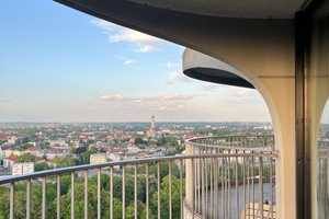 Exklusives, vollmöbliertes Apartment im Hotelturm – Wohnen mit Weitblick über Augsburg – Imhofstr. 12, 86159 Augsburg – Vorschaubild 4