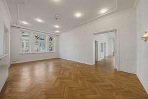 Stilvolle Hochparterre-Wohnung mit Terrasse in herrschaftlicher Villa – Die vollständige Adresse der Immobilie erhältst du vom Anbieter., 12205 Lichterfelde, Berlin – Vorschaubild 5