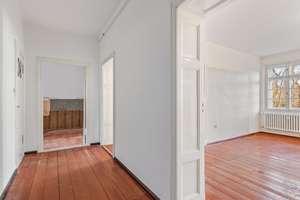 2-Zimmer-Wohnung mit Balkon im Brüsseler Kiez – viel Platz & Potenzial zum Selbstgestalten – Brüsseler Str. 29A, 13353 Wedding, Berlin – Vorschaubild 3