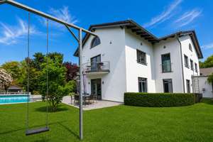 Exklusive Villa mit Pool auf dem Lerchesberg – Die vollständige Adresse der Immobilie erhältst du vom Anbieter., 60598 Sachsenhausen-Süd, Frankfurt am Main – Vorschaubild 19