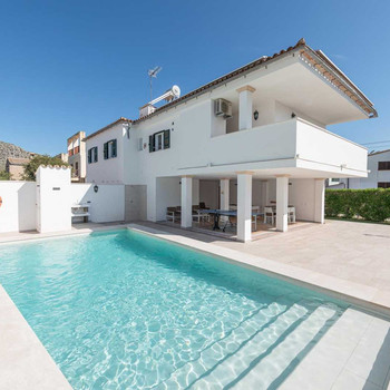 Exklusive freistehende Villa mit ETV-Ferienlizenz in Port de Pollença Luxus, Rentabilität und medite